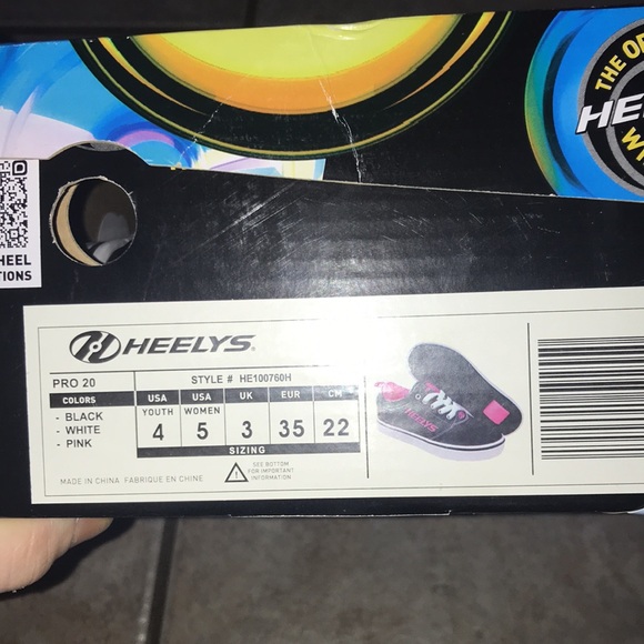 Heelys For Kids - Picture 11 of 11